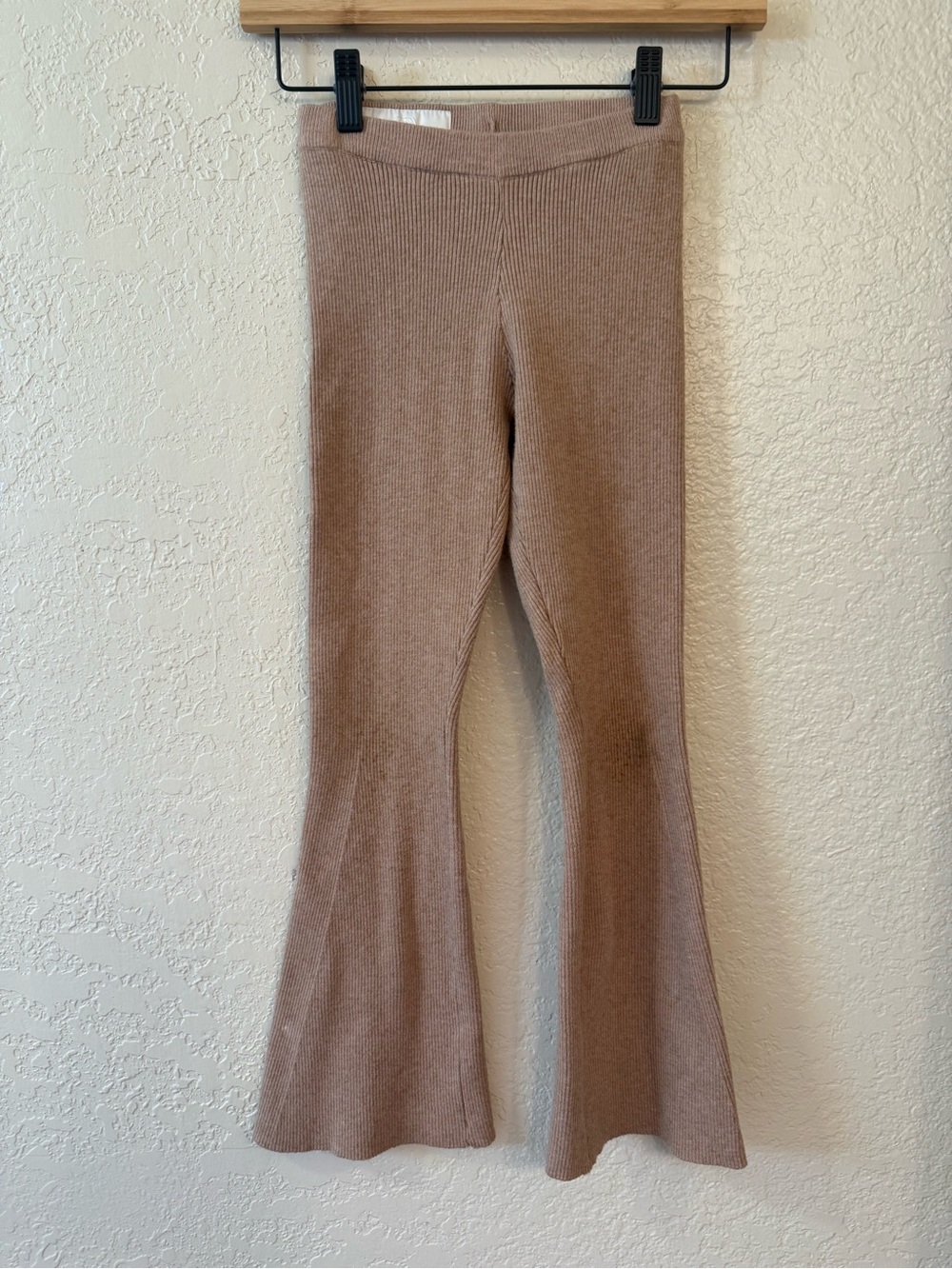 🥨Zara🥨 Kids Knit Flared Leggings. Size 9-10